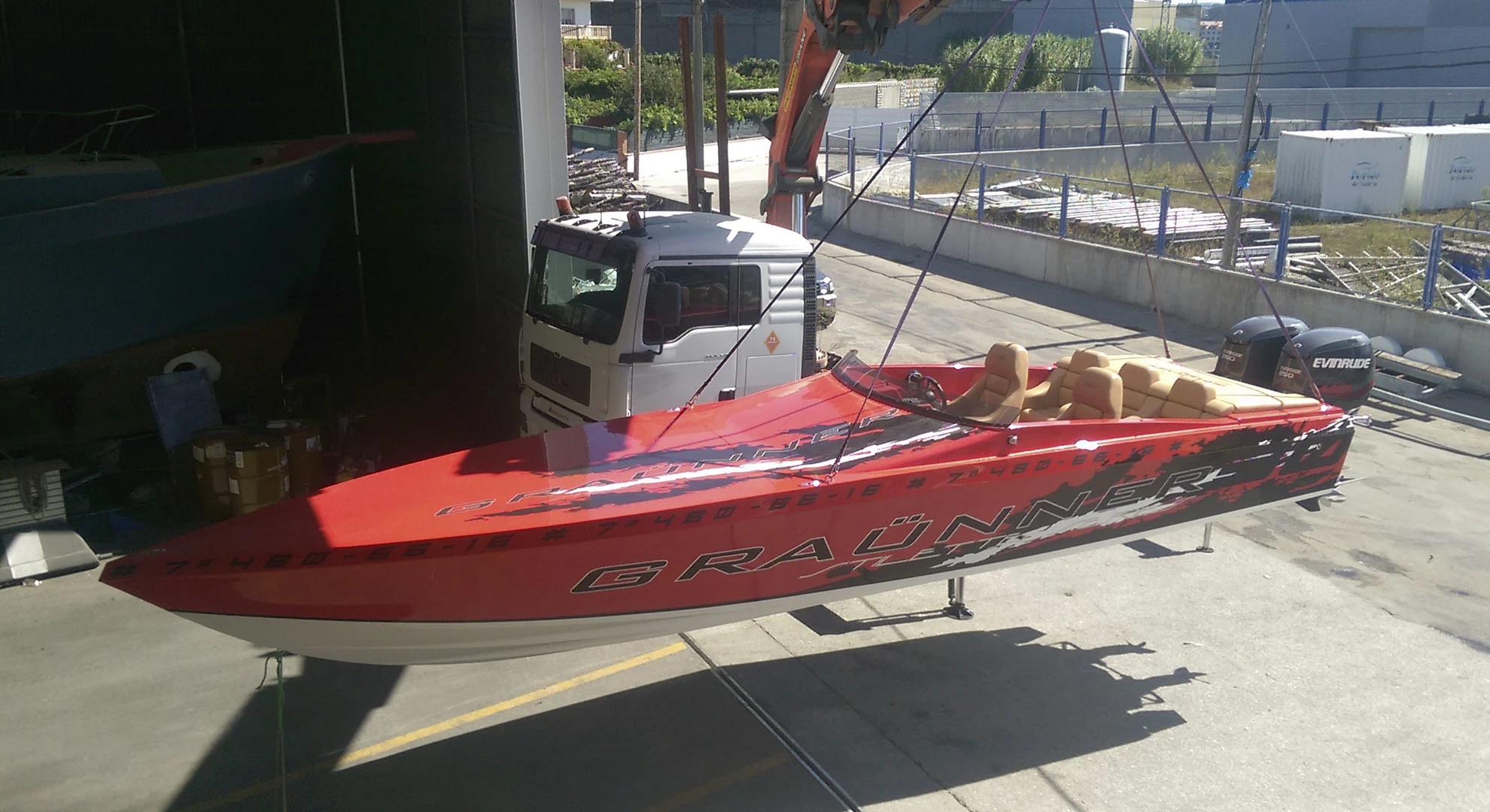 Parabrisas de metacrilato para lancha